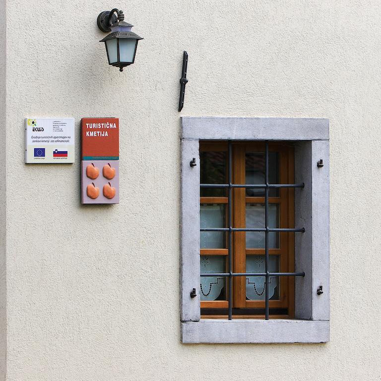 Apartments Janks Vremski Britof Exterior photo